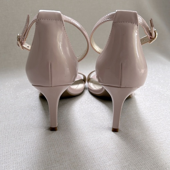 Bandolino Dress Sandals in Blush Pink - Picture 3 of 5